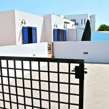 Hotel In Playa Blanca, Lanzarote, 101483