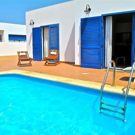 In Playa Blanca, Lanzarote, 101483 Hotel